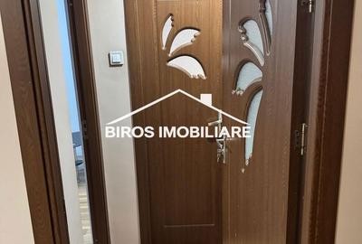 Apartament cu 2 camere semidecomandat în Calea București - 3