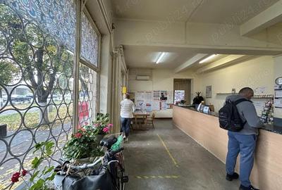 Vand spatiu comercial,actualmente POSTA din Chisineu Cris, din centru. - 9