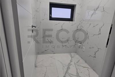 Casă cu 4 camere în Central - 1