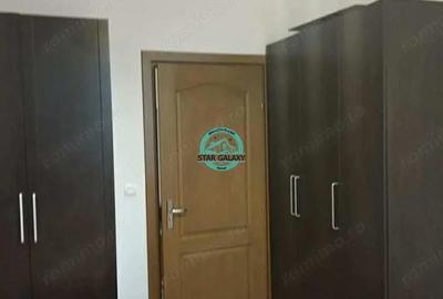Apartament cu 4 camere decomandat, mobilat în Central