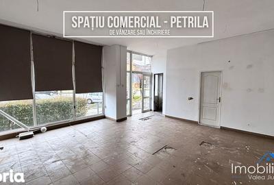 Spațiu comercial, de 43 mp, în Central - 2