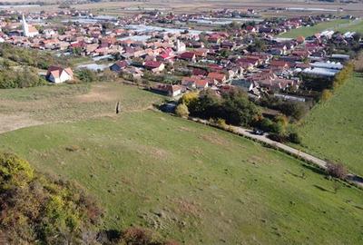 Teren intravilan de 2200 mp, în Sântana de Mureș - 2
