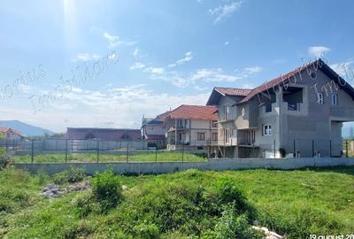 Casa in zona reziden?iala Ha?eg - Nala? Vad - 3