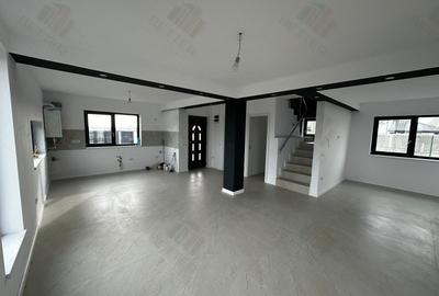 Casa Individuala 4 Camere - 2 Bai / Gata de Mutare - 5