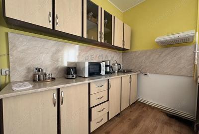 Apartament cu 3 camere decomandat, mobilat în Central - 6