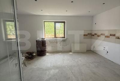 Casă cu 4 camere cu Teren 1027 Mp în Gura Șuții - 8