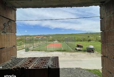 Casă cu 7 camere cu Teren 795 Mp în Roșia - 12