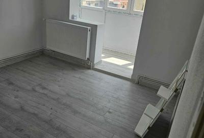 Apartament de vanzare Campulung Muscel zona grui etaj 3 - 2