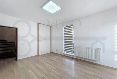 Casă cu 5 camere cu Canalizare în Semicentral - 10