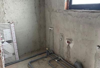 Casă cu 4 camere cu Teren 350 Mp în 1 Decembrie - 3
