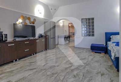 Casa 5 camere renovata 2025, curte+parcare - 16