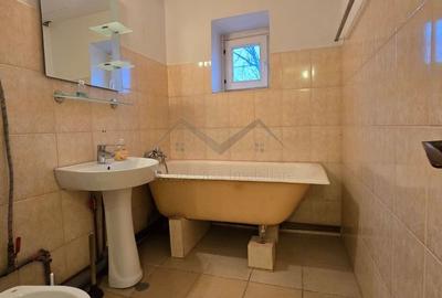 Apartament cu 3 camere decomandat în Nicolina - 6