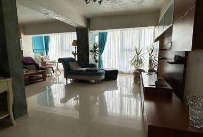 Apartament cu 3 camere decomandat, mobilat în Casa de Cultură - 1