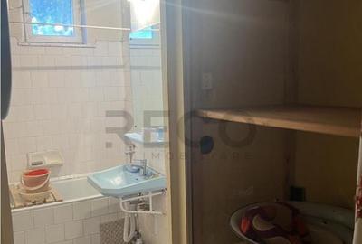 RECO Apartament 4 camere, decomandat, Zona Cantemir - 5