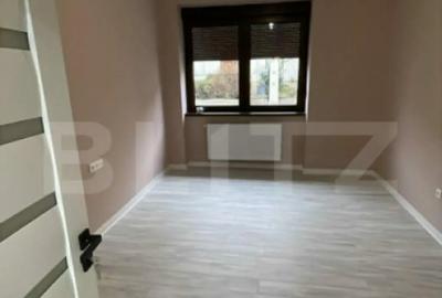 Casă cu 4 camere în Central - 2