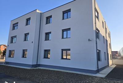 Apartament cu 3 camere în Micro 3 - 15