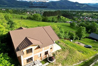 Casa la rosu D+P+E si teren 873 mp, sat Bistrita - 1