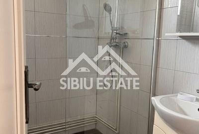 Casă cu 8 camere cu Canalizare în Calea Poplăcii - 11