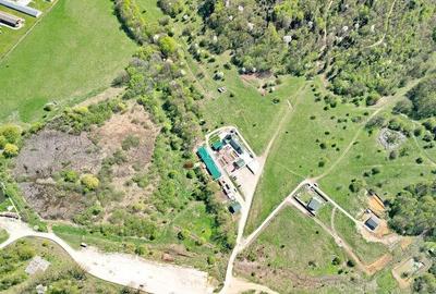 Teren de 5500 mp, în Cristian - 10