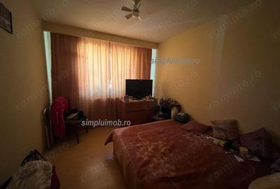 Apartament cu 3 camere decomandat în Brâncoveanu