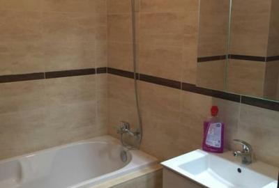 Apartament cu 3 camere decomandat în Tineretului - 4