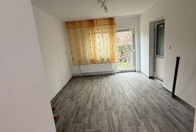 Casă cu 4 camere în Stracoș - 1