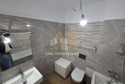 Apartament cu 2 camere decomandat în Tractorul - 12