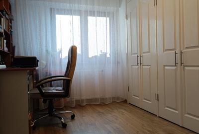 Apartament 4 camere, situat central, Deva - 8