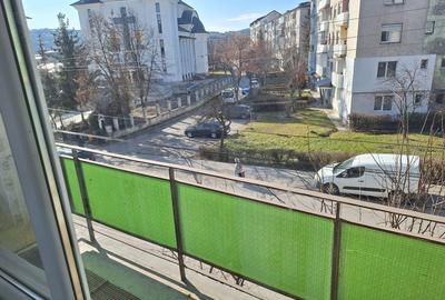 Apartament cu 3 camere decomandat în Ocna Dejului - 10