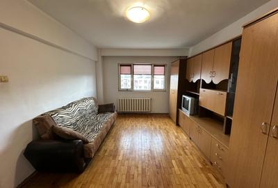 Apartament cu 2 camere decomandat, mobilat în Mărăști