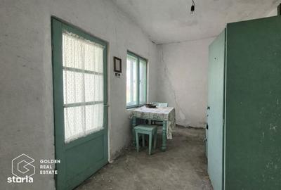 Casă cu 2 camere cu Teren 1170 Mp în Zăbrani - 4