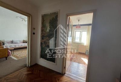 Apartament cu 3 camere, decomandat, situat in zona Sagului - 7