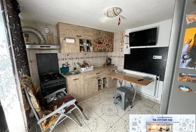 Casă cu 6 camere cu Teren 294 Mp în Central - 10