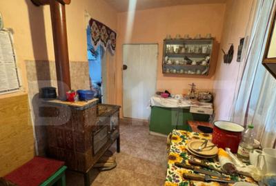 Casa cu 2 camere 50 mp si 836 mp teren, in Magura - 4