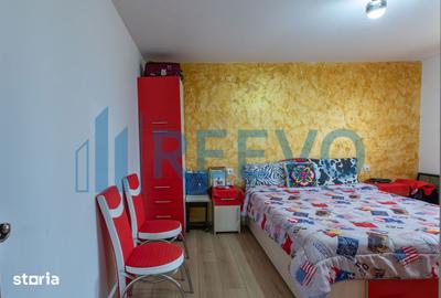 Casă cu 7 camere cu Teren 735 Mp în Letea Veche - 10