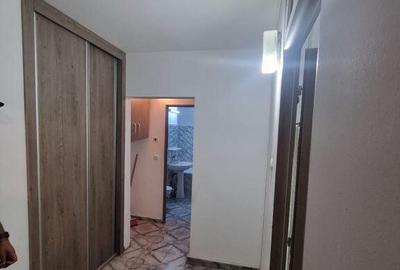 Faleza nord-apartament 2 camere decomandat cu gaze - 7