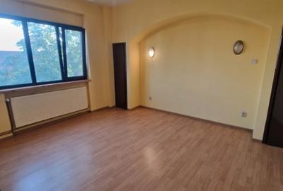 Apartament 3 camere - 10 minute de metrou - Mosilor - 17