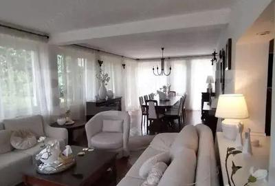 Casă cu 15 camere cu Teren 2000 Mp în Micro 6 - 7
