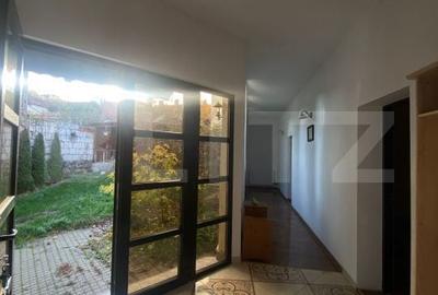 Casă cu 10 camere cu Teren 414 Mp în Cetate - 11