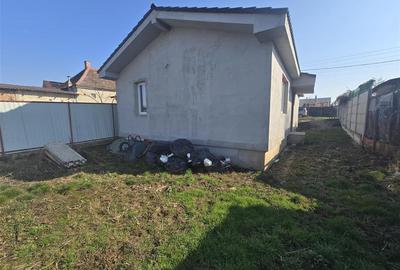 Casă cu 3 camere cu Teren 545 Mp în Tărian - 2