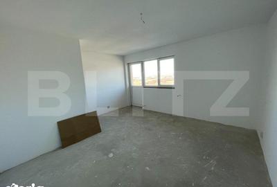 Casă cu Teren 2000 Mp în Lăpuș - 3