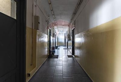 Garsonieră decomandată, mobilată în Tractorul - 6