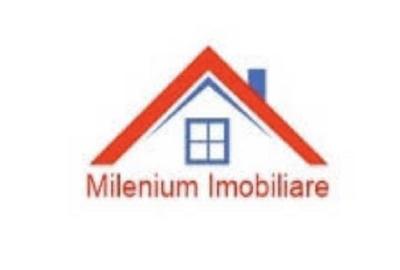 Casă cu 4 camere cu Teren 1555 Mp în Central - 2