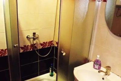 Apartament cu 2 camere decomandat în 13 Septembrie