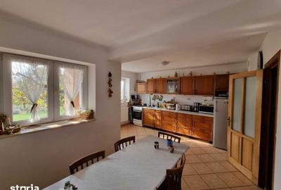 Casă cu 8 camere decomandat cu Teren 2356 Mp în Călinești - 18