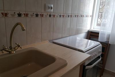 Apartament cu 2 camere semidecomandat în Km 4-5 - 9
