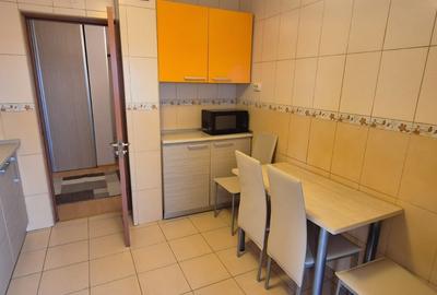 Apartament cu 2 camere decomandat, mobilat în Km 5 - 5