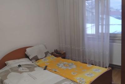 Apartament cu 2 camere decomandat în Poarta 6 - 4