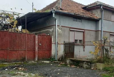 Casă cu 3 camere în Central - 4