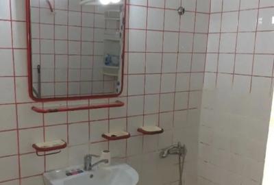 Apartament cu 2 camere semidecomandat în Central - 1